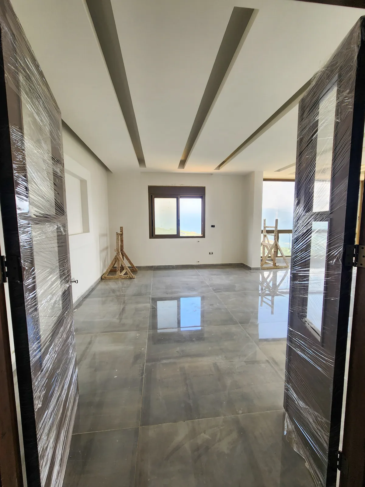 Decorated Apartment in Douar, Metn with a Breathtaking Mountain View — photo 2