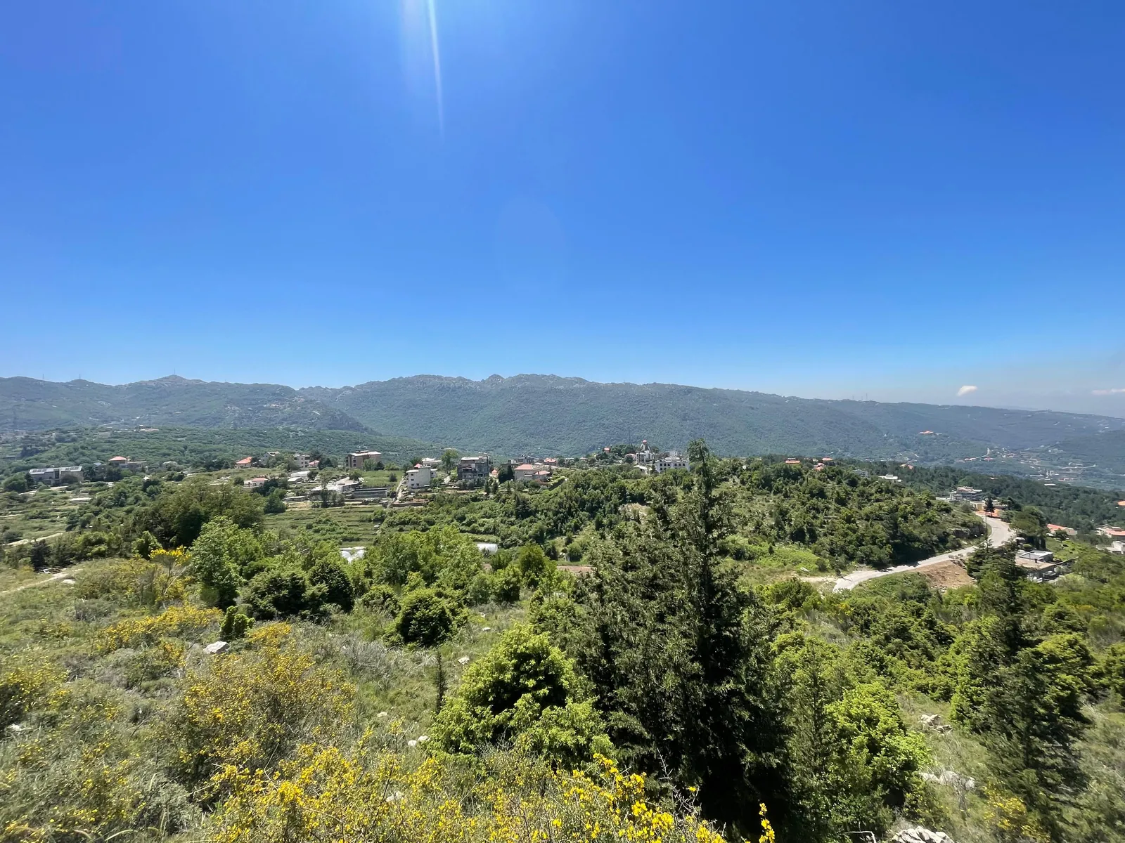 Land for Sale in Ghineh with an Amazing Mountain View — photo 2