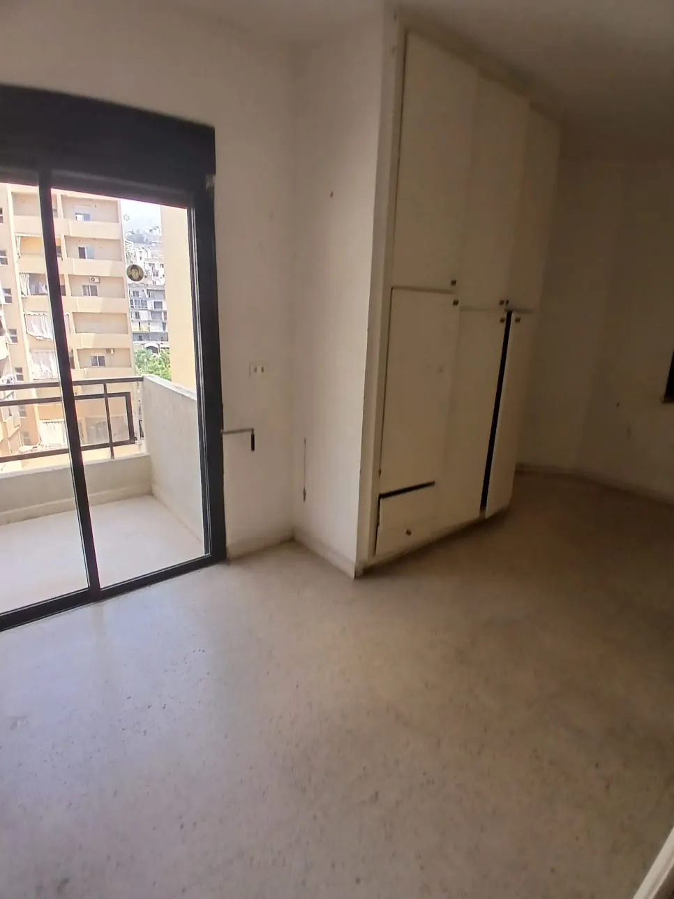 Habitat Bank Eligible- Prime Location Apartment in Jdeideh, Metn — الصورة 5