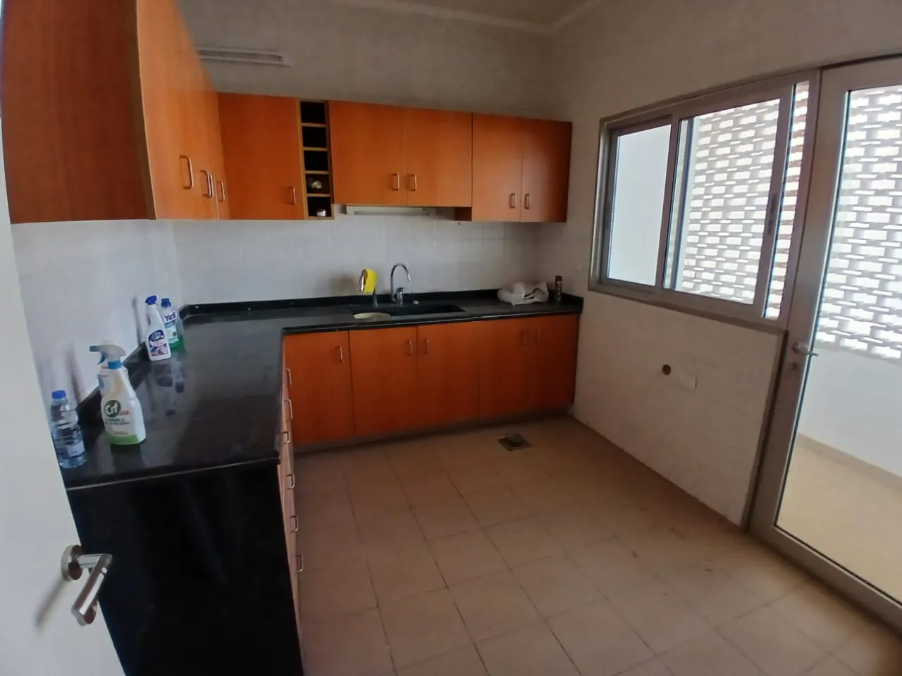 Prime Location Apartment in Achrafieh, Beirut — الصورة 5