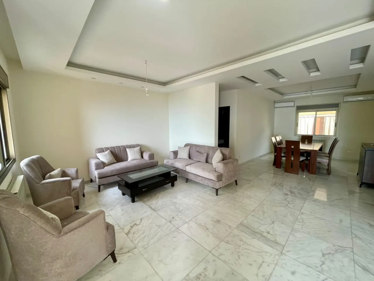 Apartment for Sale/RENT in Sahel Alma with an Open Sea View — الصورة 2