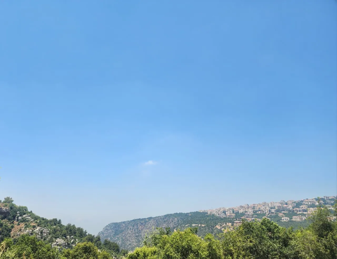 Land in Hemlaya (Miyesse ) , Metn overlooking the Mountains