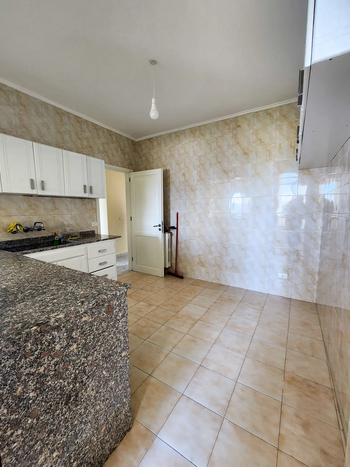 ESKEN ELIGIBLE- Apartment for Sale/RENT in Bikfaya (Zeghrine)+ Sea and Mountain View — الصورة 3