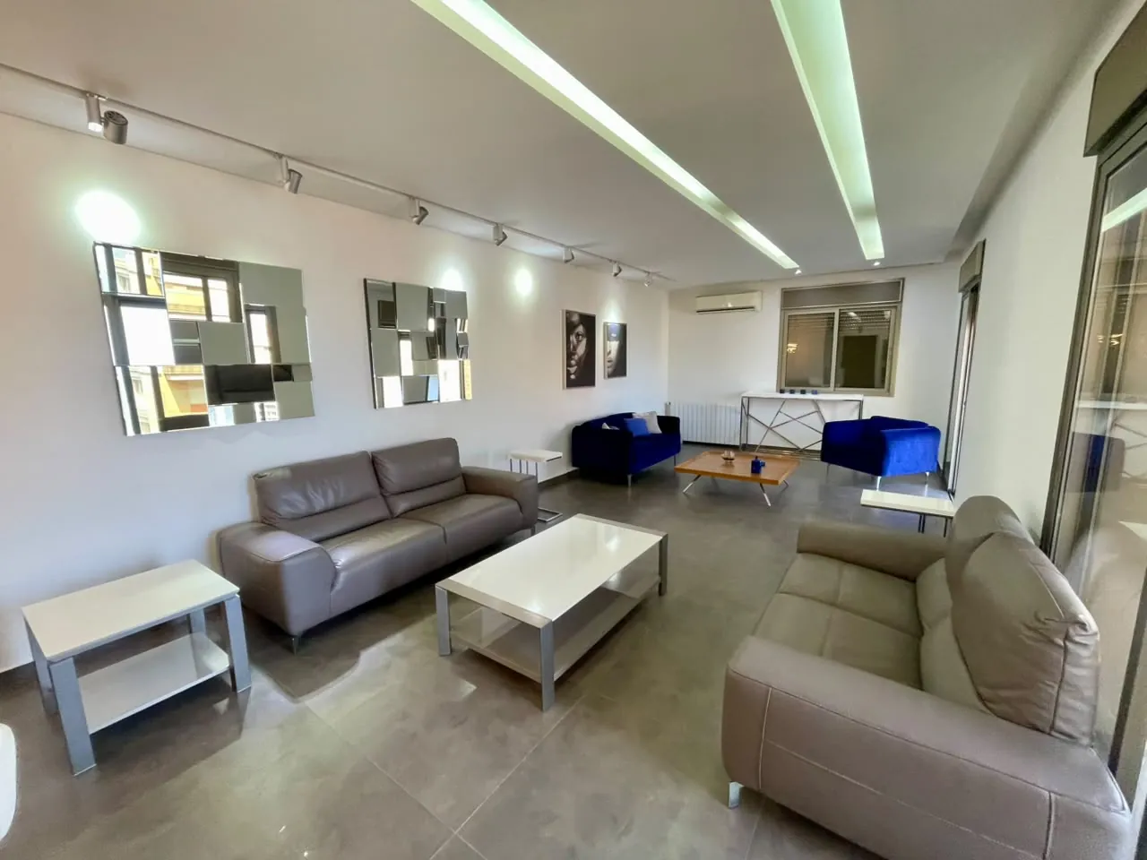Apartment for Sale in Haret Sakher, Keserwan + Panoramic Sea view — الصورة 2