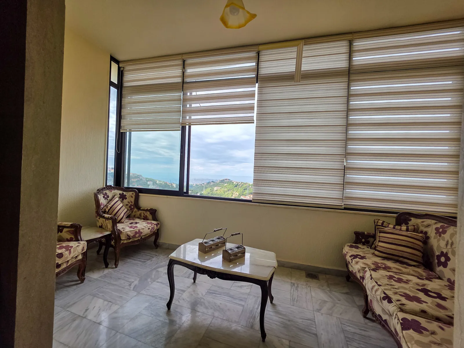 Furnished Duplex in Ain Alak, Metn with a Breathtaking Sea and Mountain View — الصورة 4