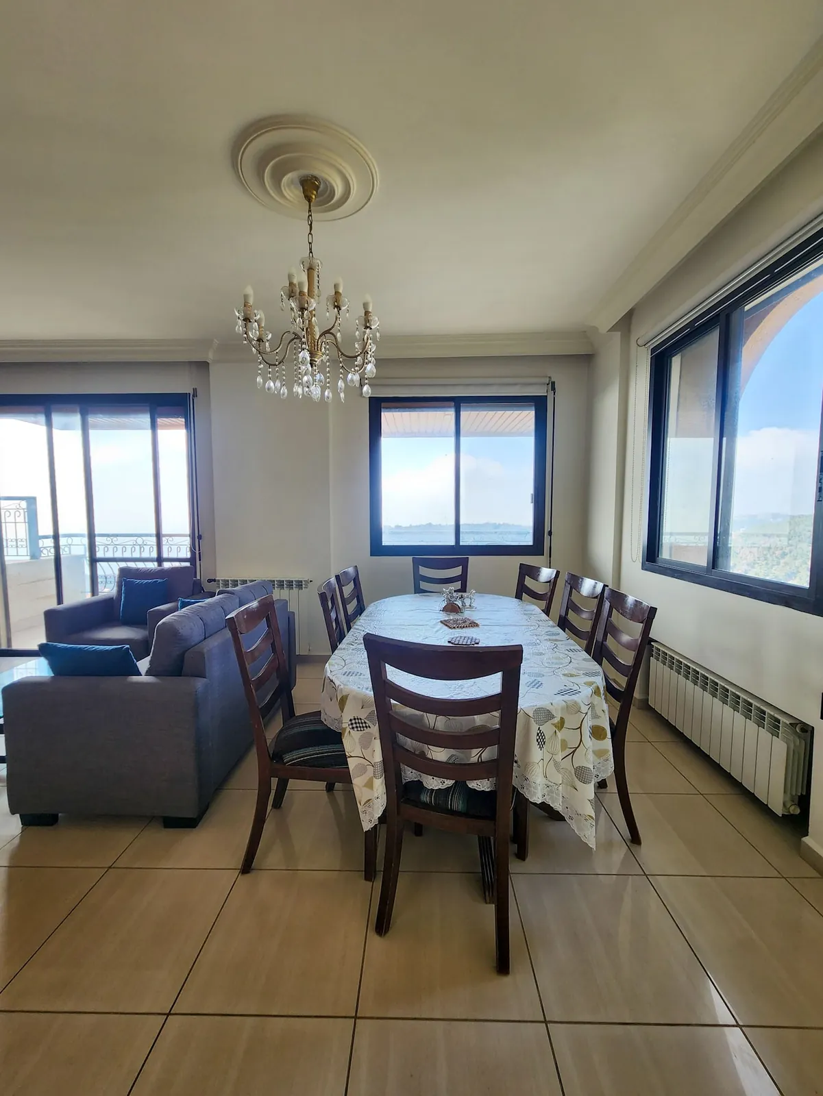 Furnished Apartment in Broumana, Metn with a Breathtaking Mountain and Sea View — الصورة 4