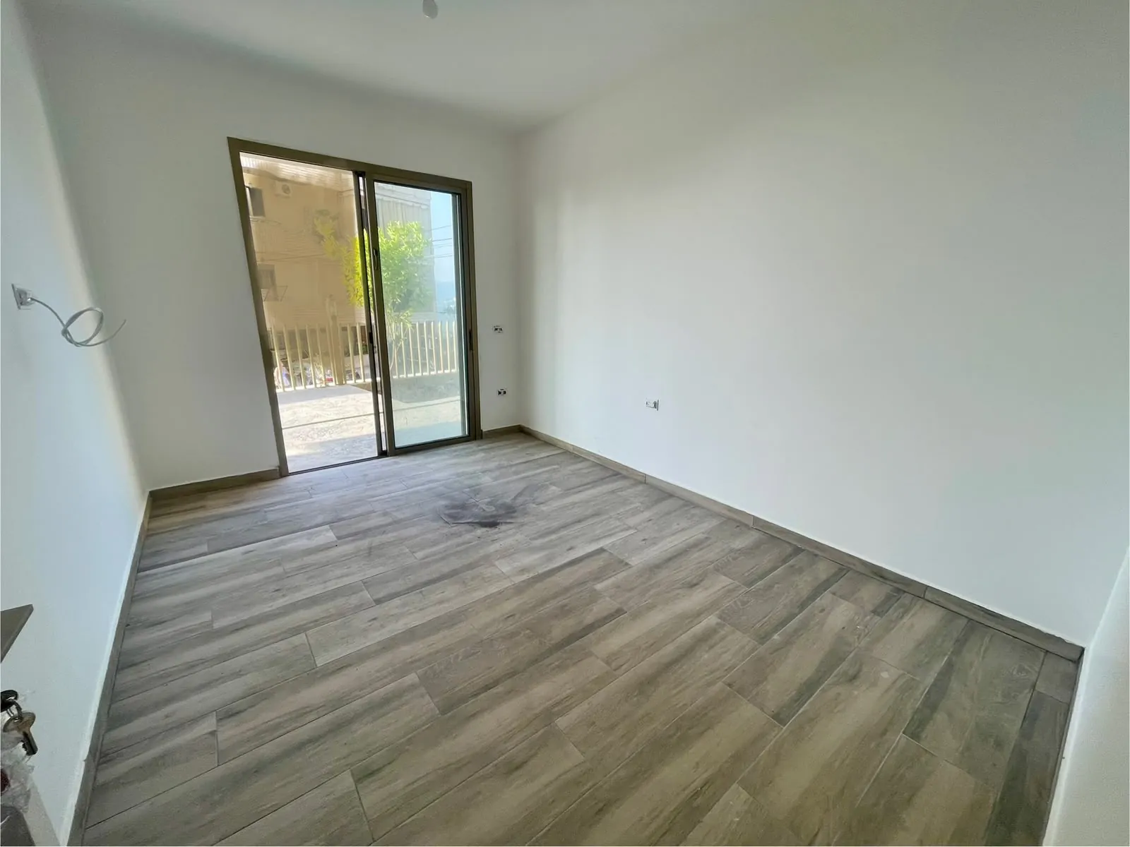 Brand New Apartment in Fatqa, Keserwan + TERRACE — الصورة 4