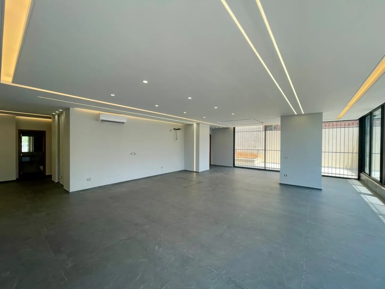 230 SQM Prime Location Apartment in Kfarhbab + 150 SQM TERRACE