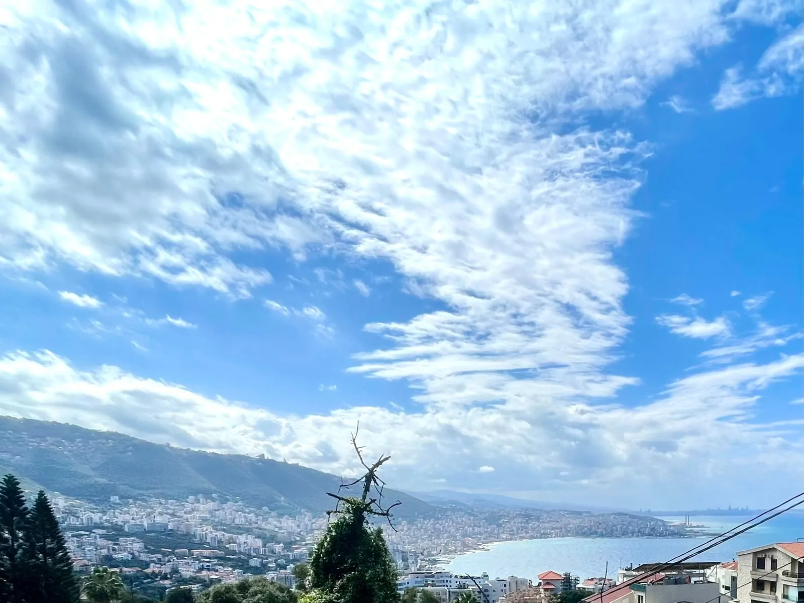 1100 SQM Land in Adma with a Breathtaking View — الصورة 1
