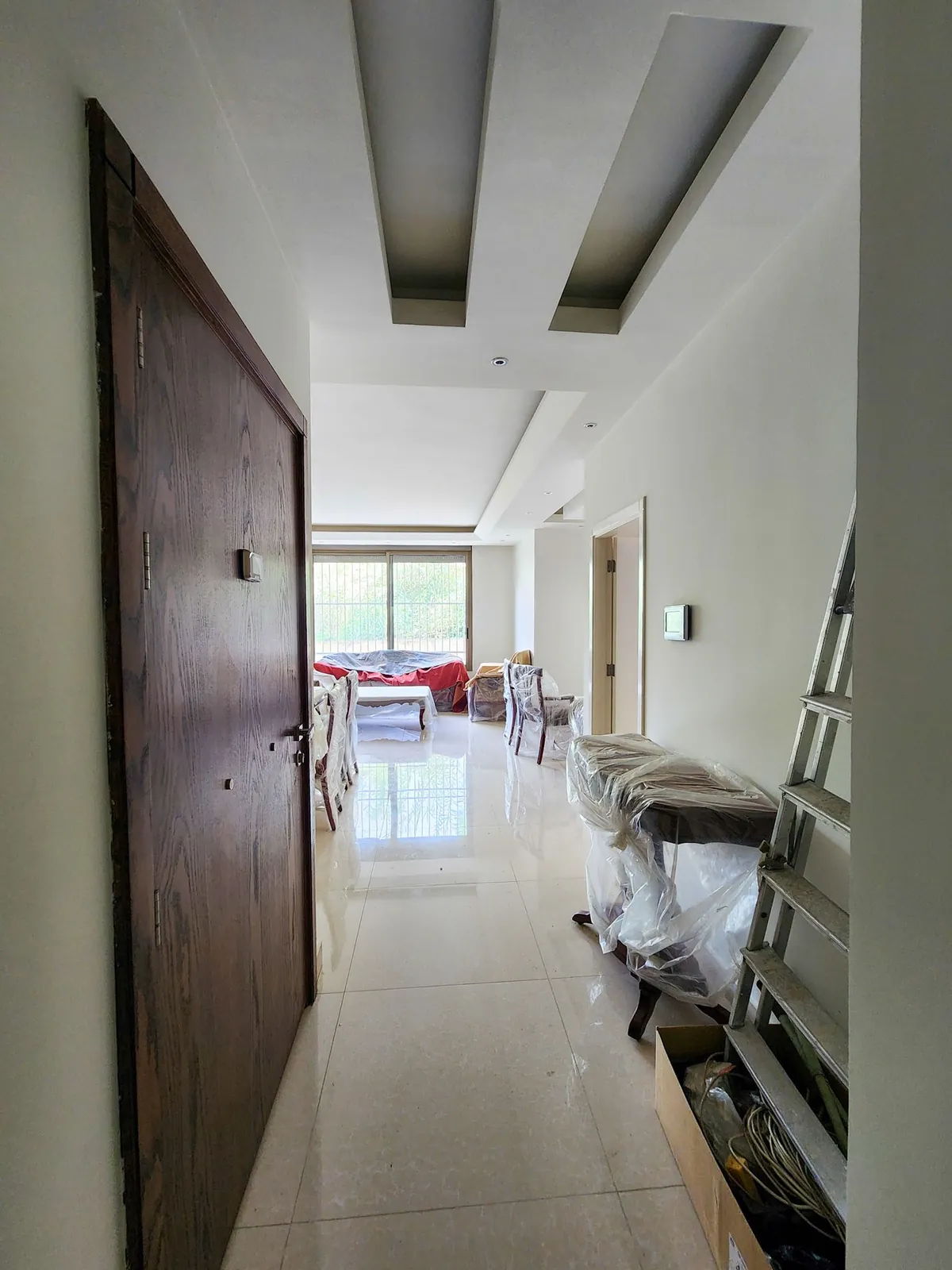 Apartment in Jouret El Ballout , Metn with Partial View +Terrace /Garden — photo 2