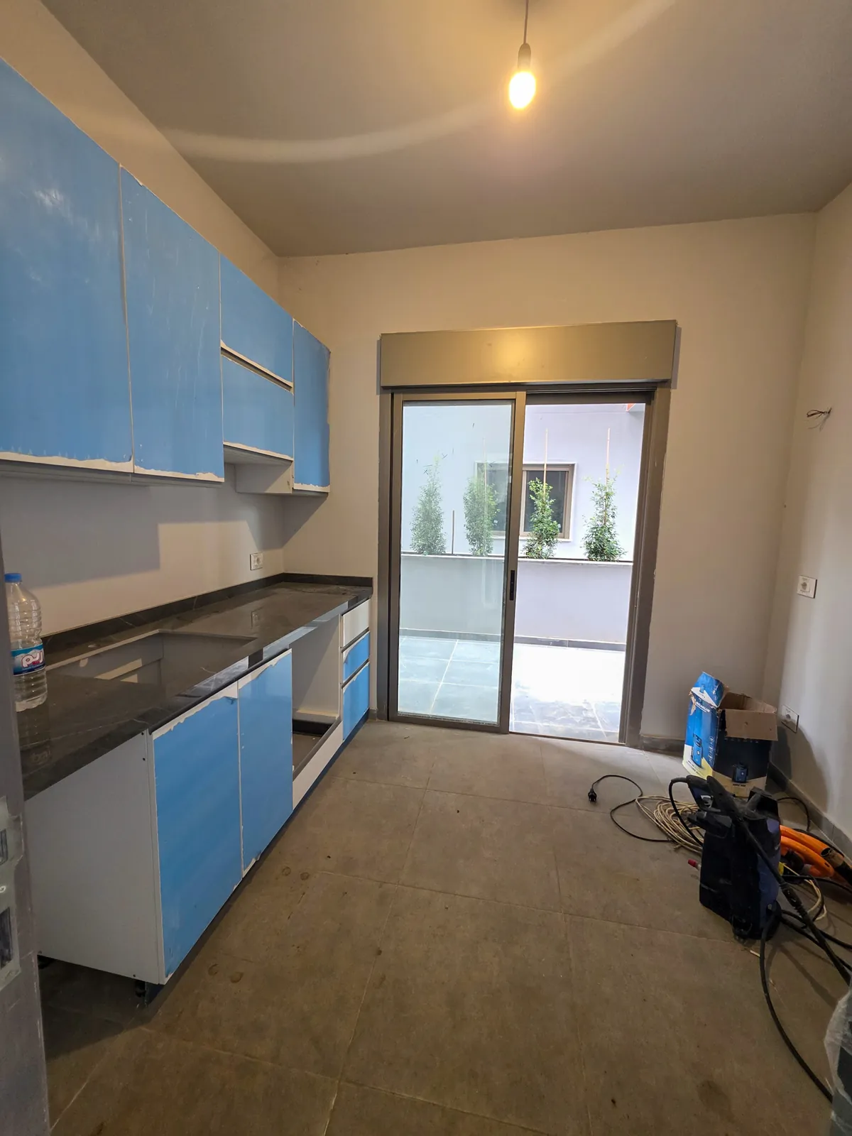New Three Bedroom Apartment in Dbayeh, Metn with Terrace/Garden — الصورة 4