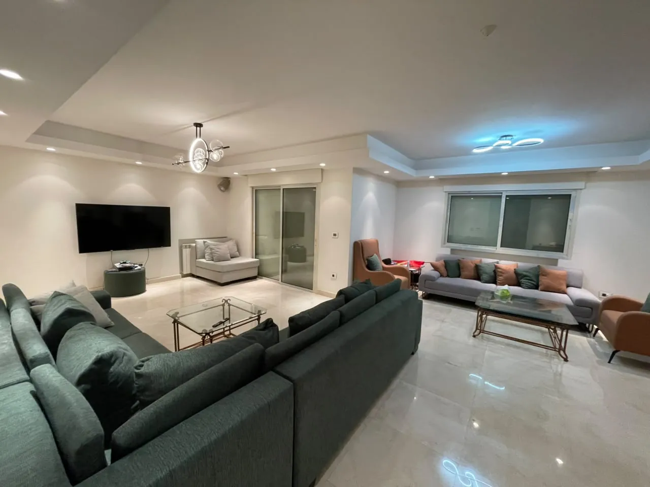 Fully Furnished Apartment for Rent in Adma in a Very Calm Area — الصورة 2