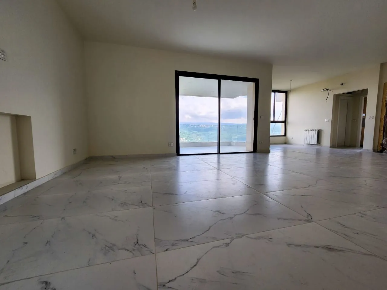 Apartment in Broumana, Metn with a Breathtaking Panoramic Mountain — الصورة 2