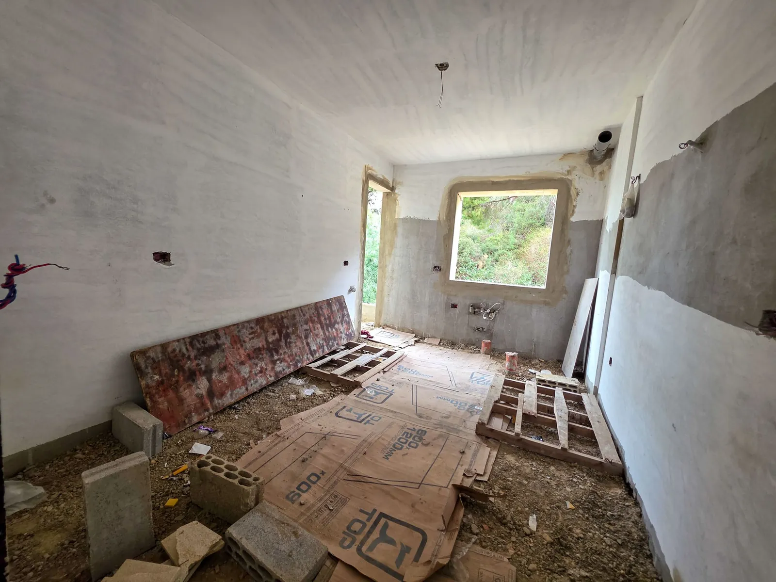 Under Construction Apartment in Aoukar, Metn — photo 3