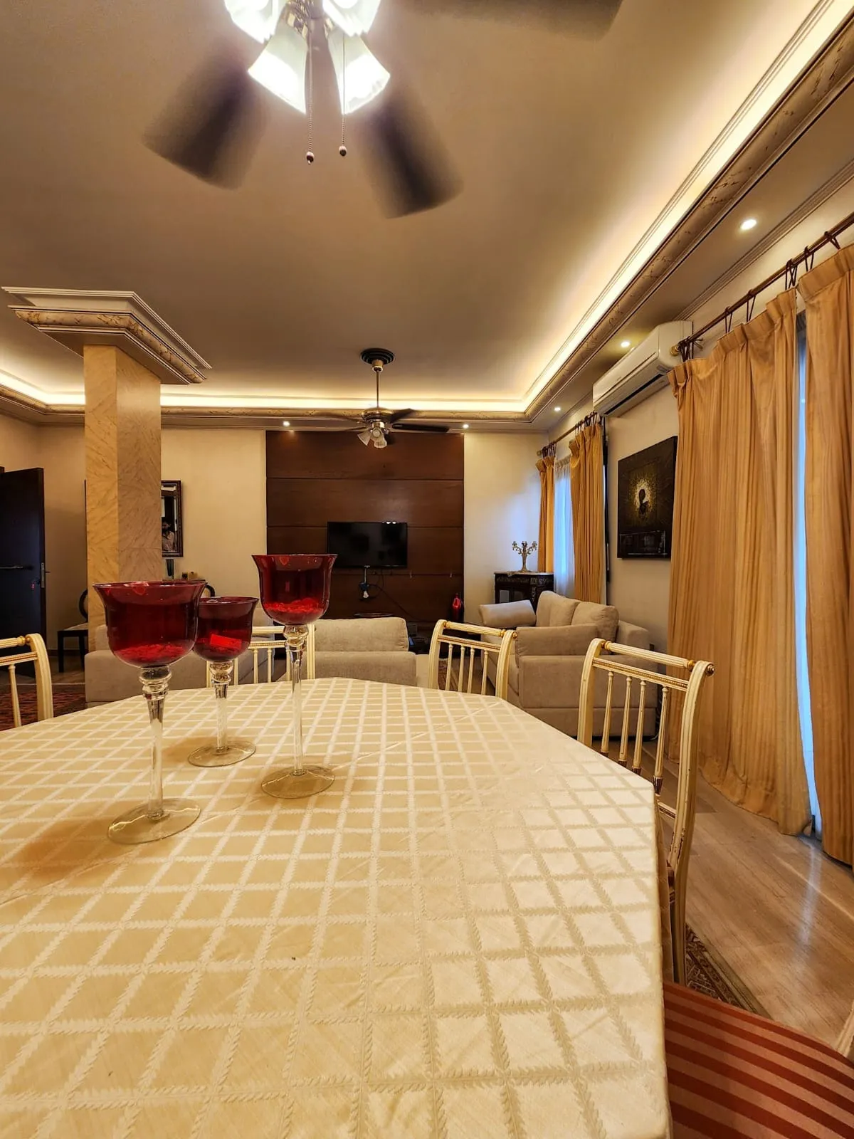 Fully-Furnished Apartment in Broumana with GARDEN Access + Mountain View — الصورة 3