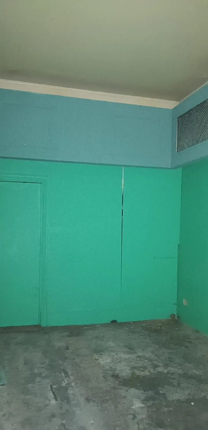 Needs Renovation- Shop in Achrafieh, Beirut — photo 4
