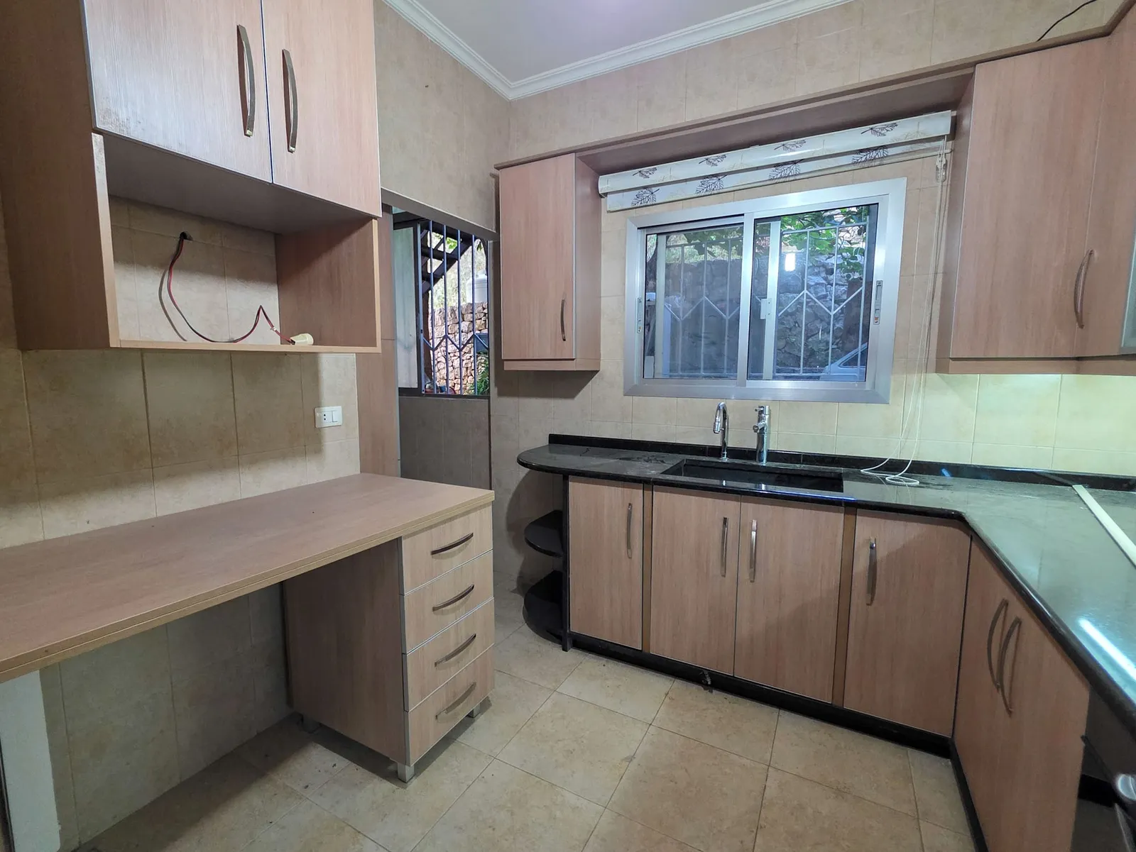 Prime Location Apartment in Qornet El Hamra/Fraike, Metn — الصورة 4