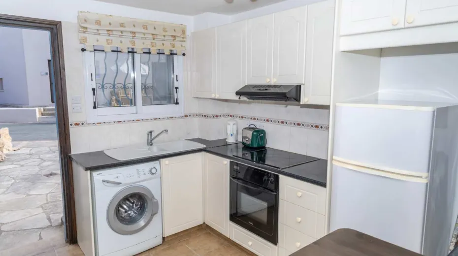 Prime Location Town House in Paphos, Cyprus — photo 2