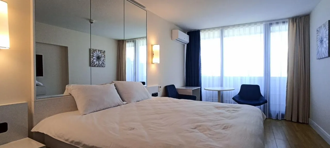 Prime Location Studio at Batumi, Georgia with Panoramic Sea view — photo 3
