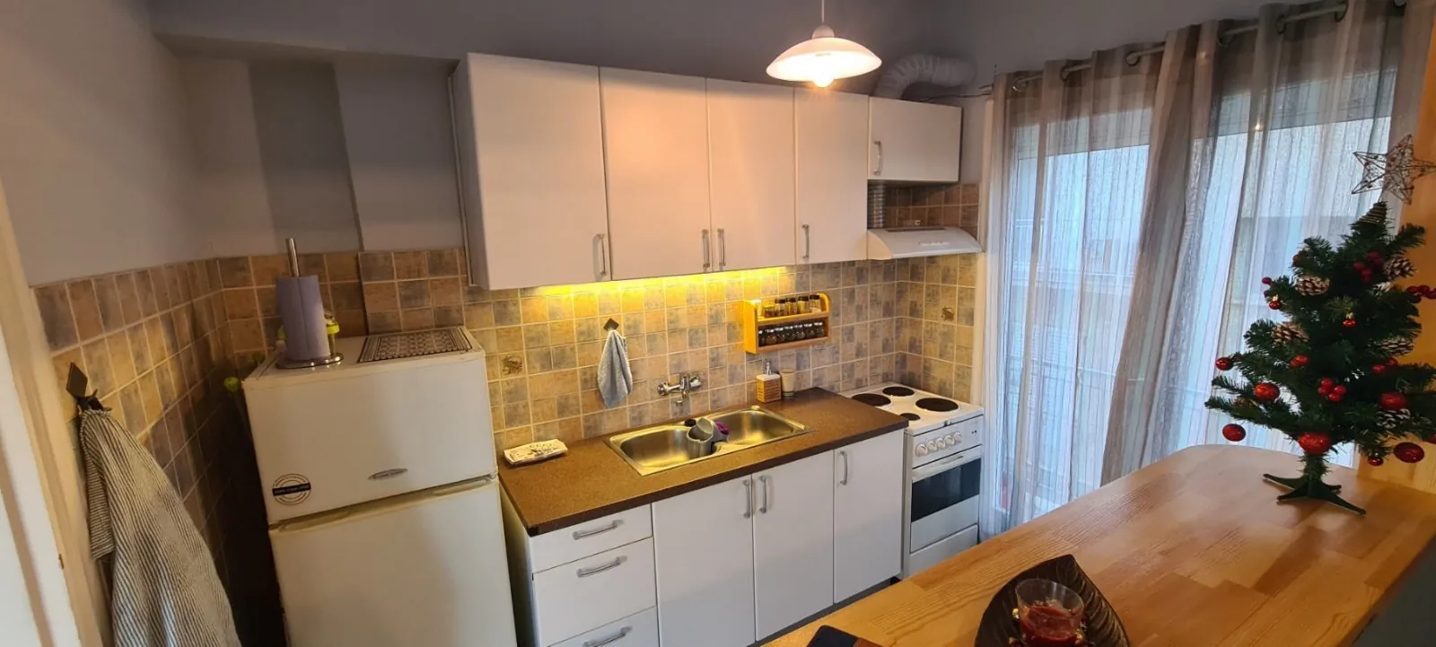 Apartment in Piraeus, Greece — photo 4
