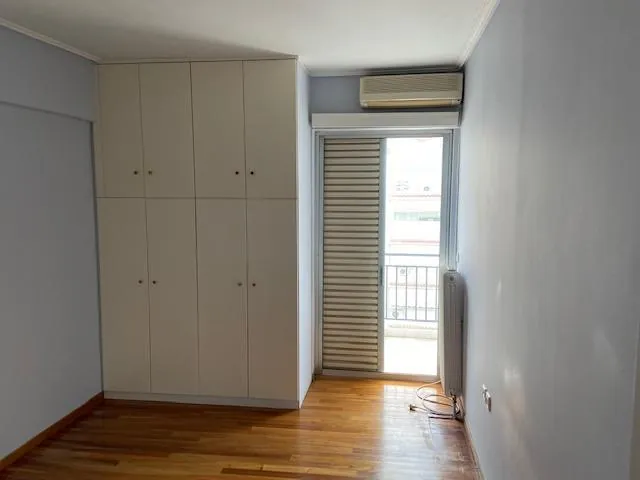 Apartment in Nea Smirni, Greece — الصورة 5