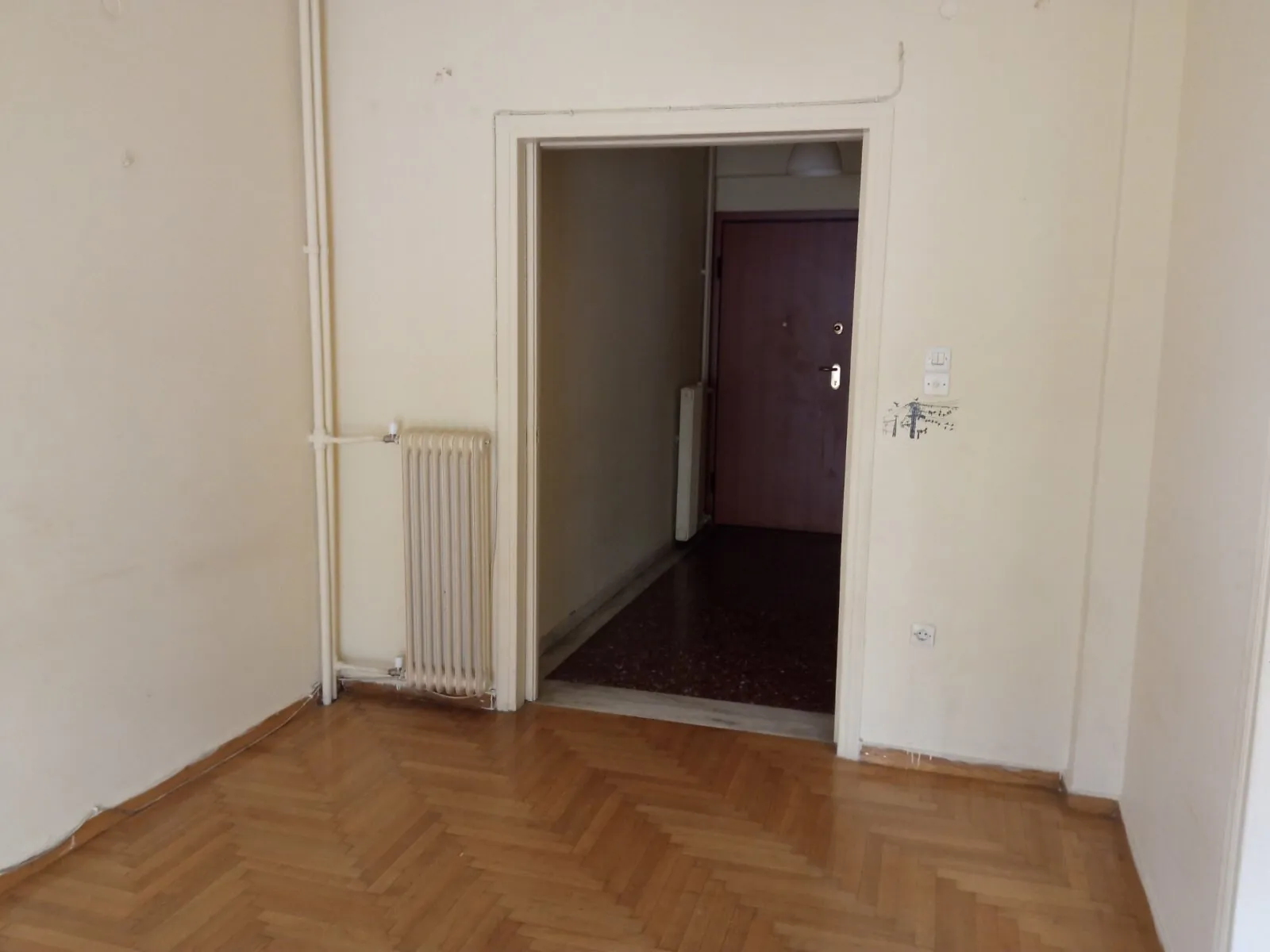 Apartment in Central Athens, Greece — photo 3