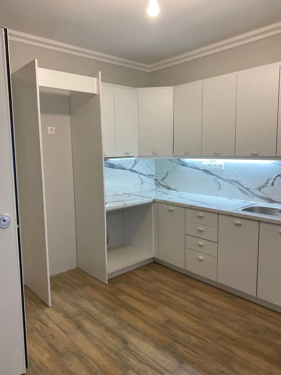 Apartment in Vyronas, Athens Center, Greece — photo 3