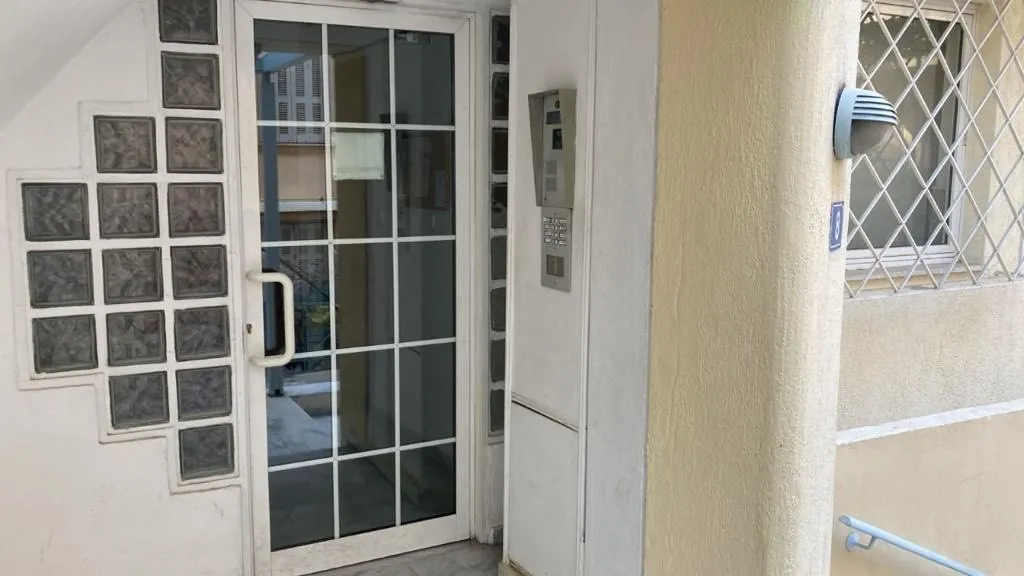 Studio for Sale in Pagrati, Athens, Greece — الصورة 5