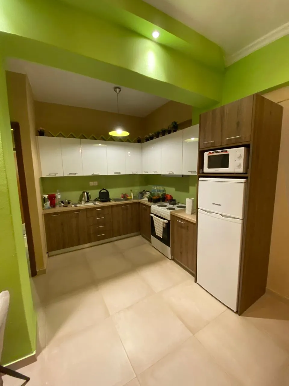 Fully Furnished Apartment in Metaxourgio, Athens, Greece — الصورة 2