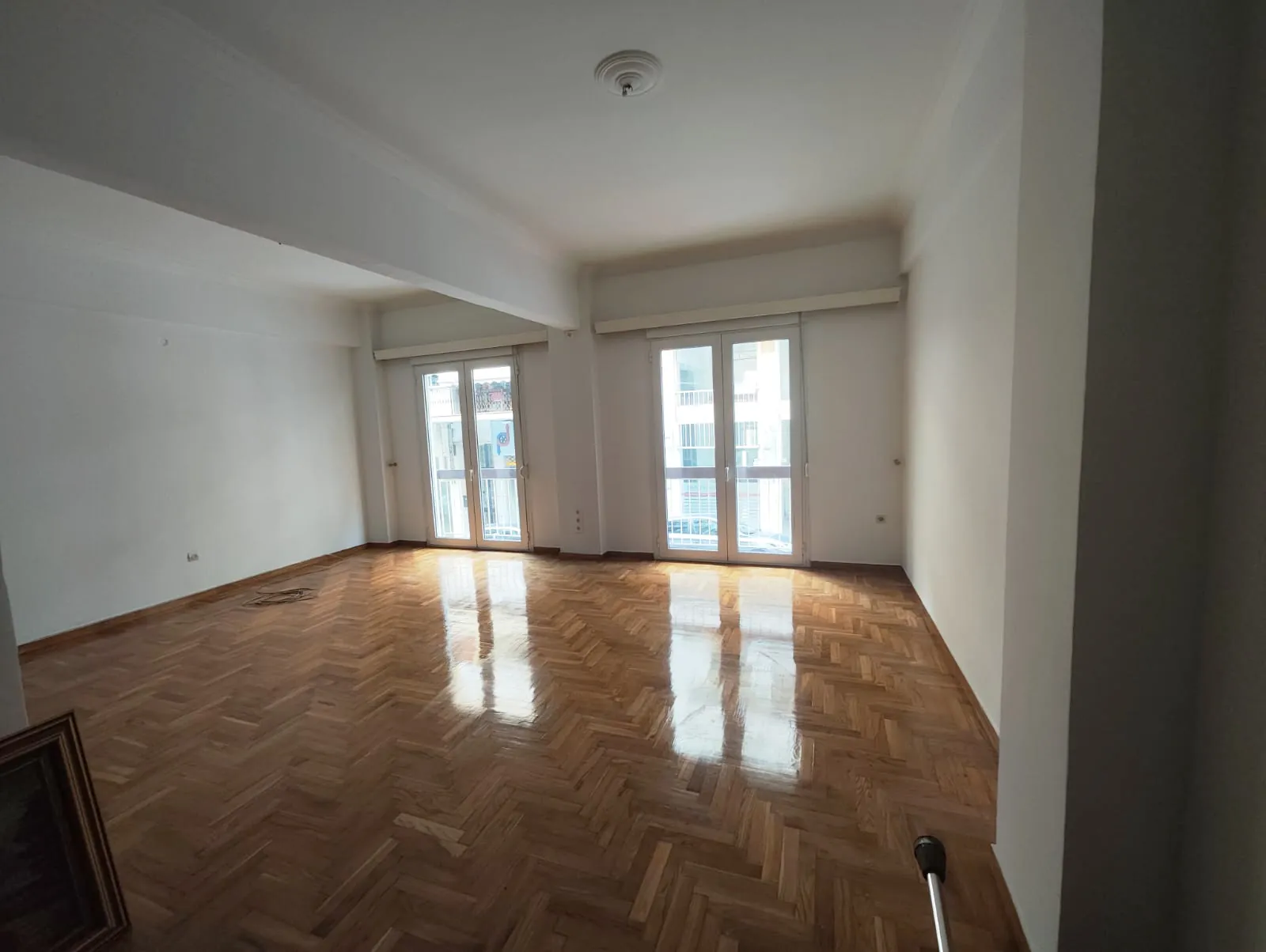 Prime Location Apartment in Pagrati, Athens, Greece — الصورة 3