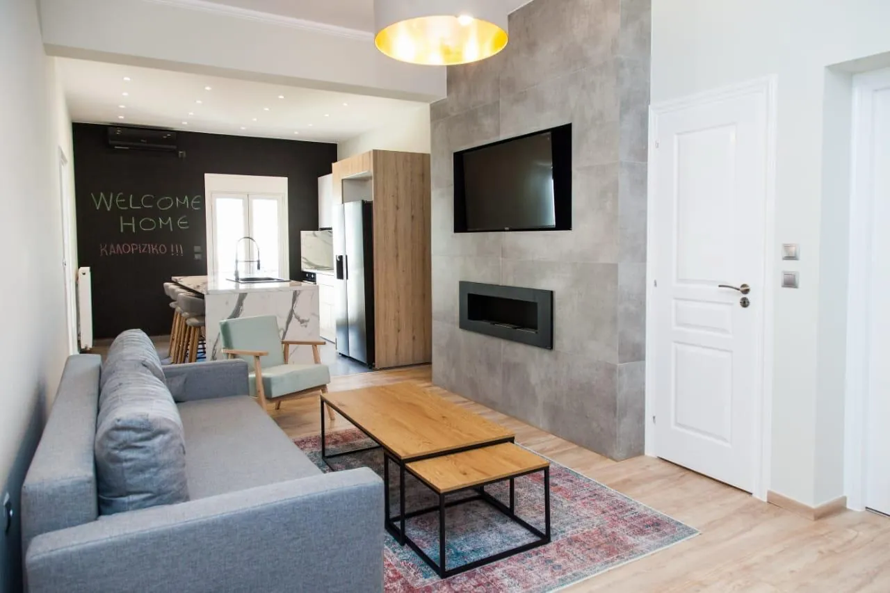 Apartment in Pagrati, Athens, Greece — photo 4