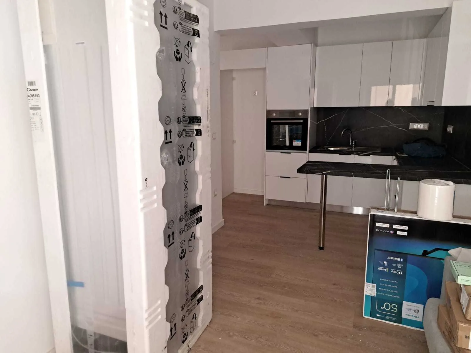Beautiful Apartment in Ampelokipi, Athens, Greece — photo 3