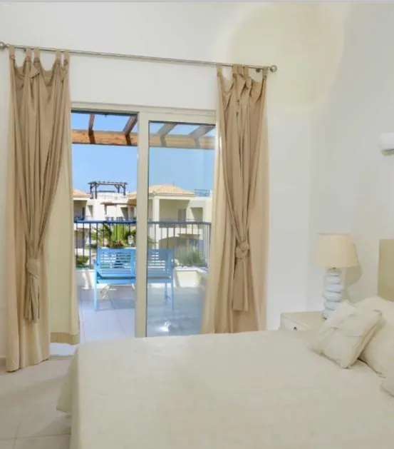 Beachfront Apartment in Chania, Crete, Greece with Sea View — photo 4