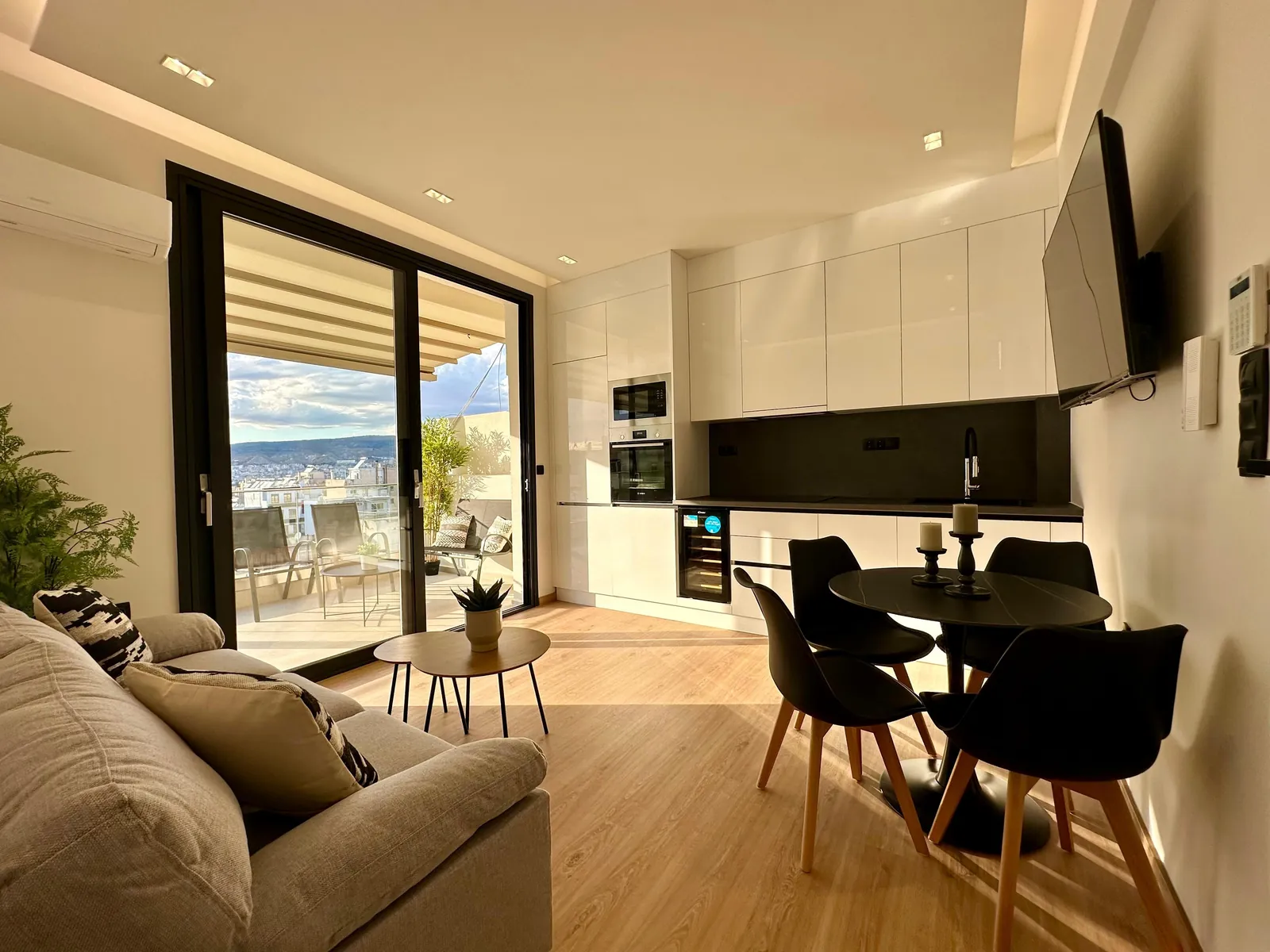 GOLDEN VISA ELIGIBLE - Apartment in Moschato, Athens