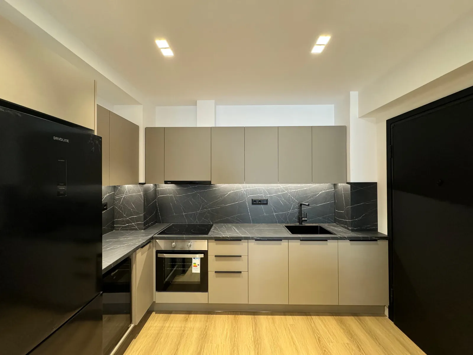 GOLDEN VISA - Furnished Apartment in Moschato, Athens, Greece — photo 5