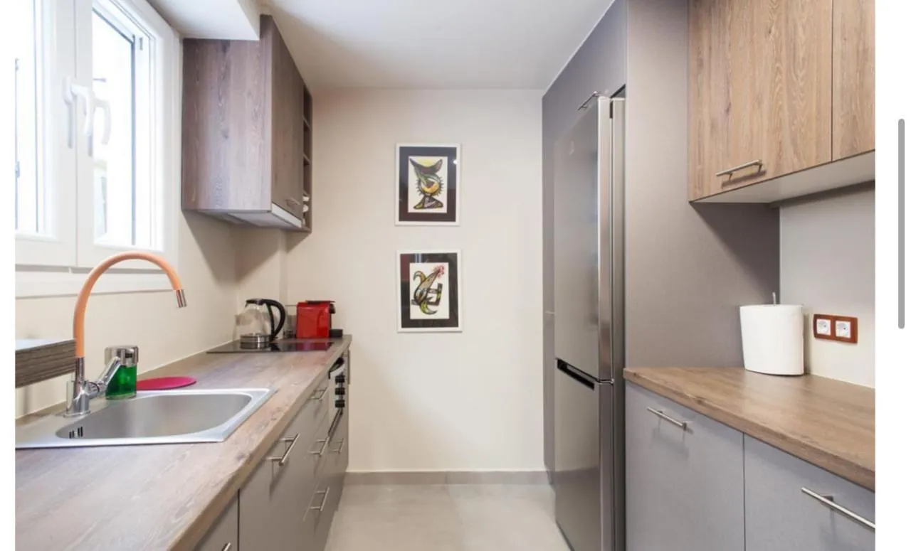 Prime Location Apartment Koukaki , Greece — الصورة 4