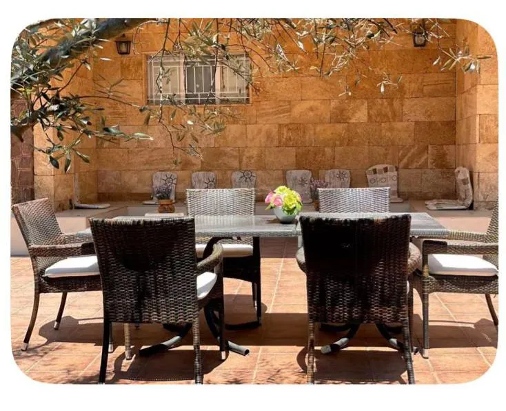 Villa for Rent In Raifoun — الصورة 2