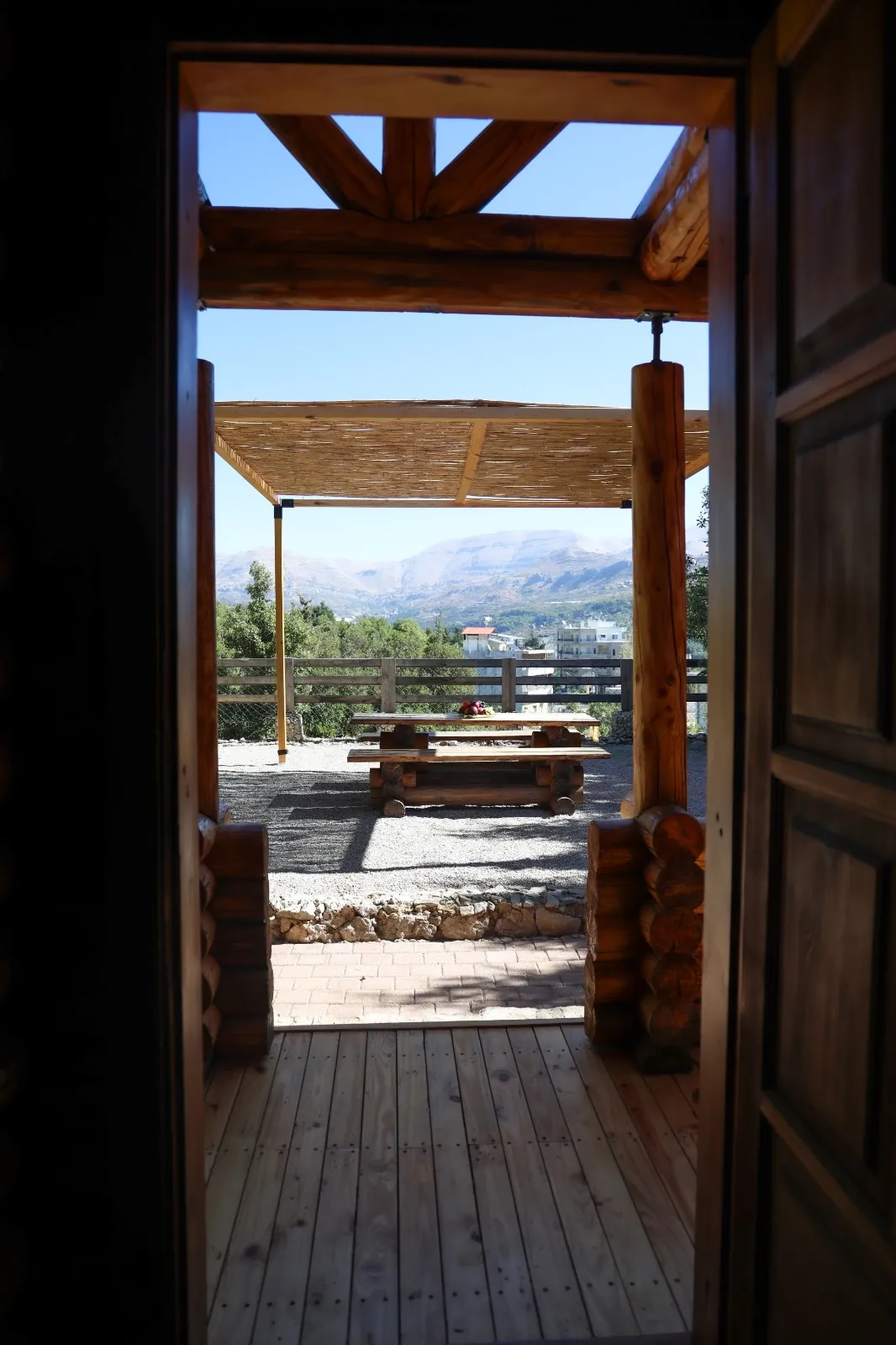 Two-Bedrooms Chalet for Rent In Mayrouba — photo 2