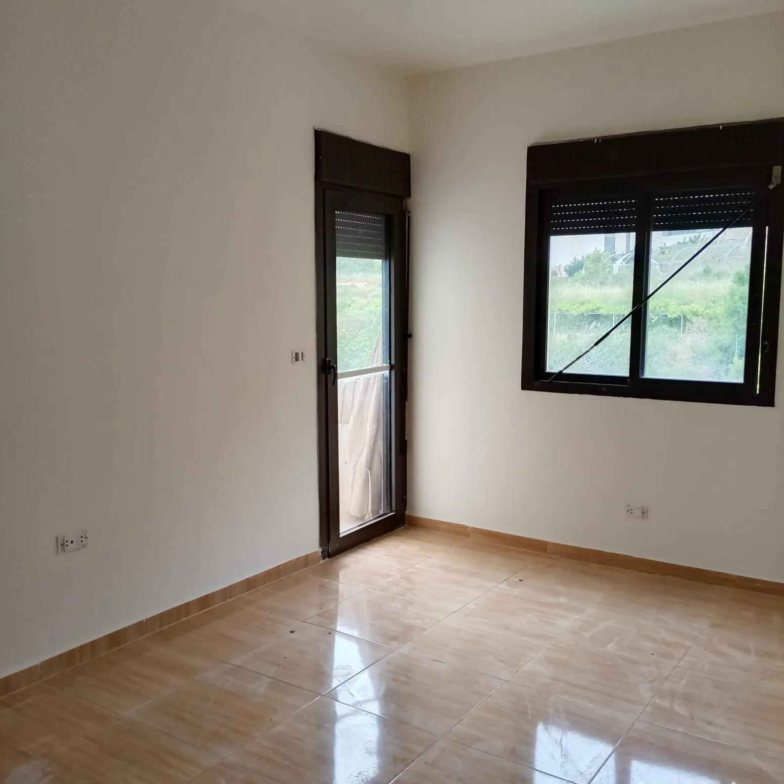 Apartment for Sale In Hosrayel — الصورة 2