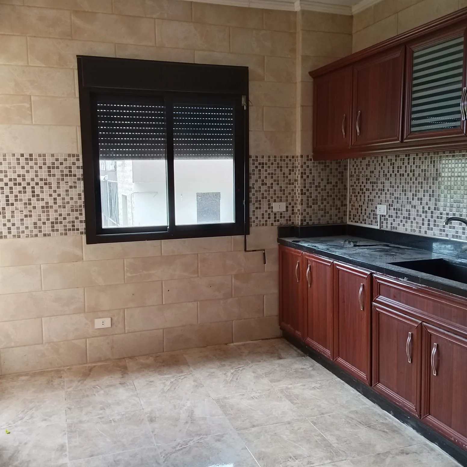 Apartment for Sale In Hosrayel — الصورة 4