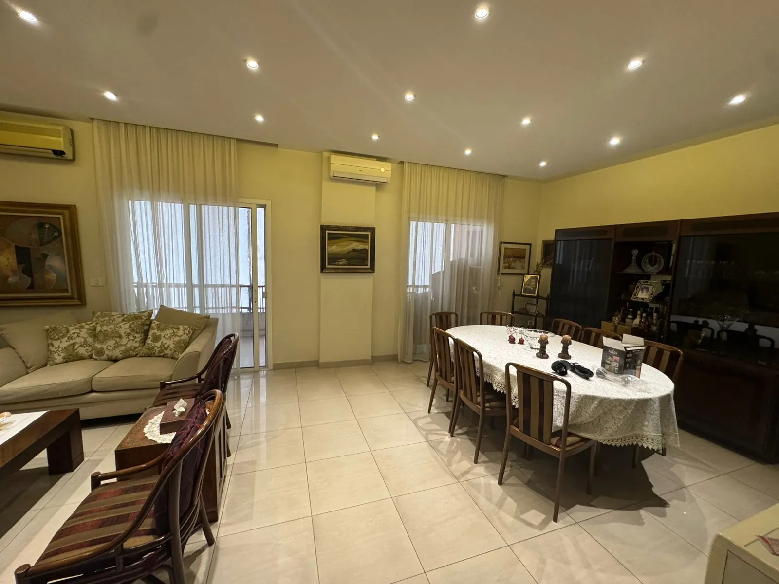 Apartment for Sale in Jdeideh — الصورة 2