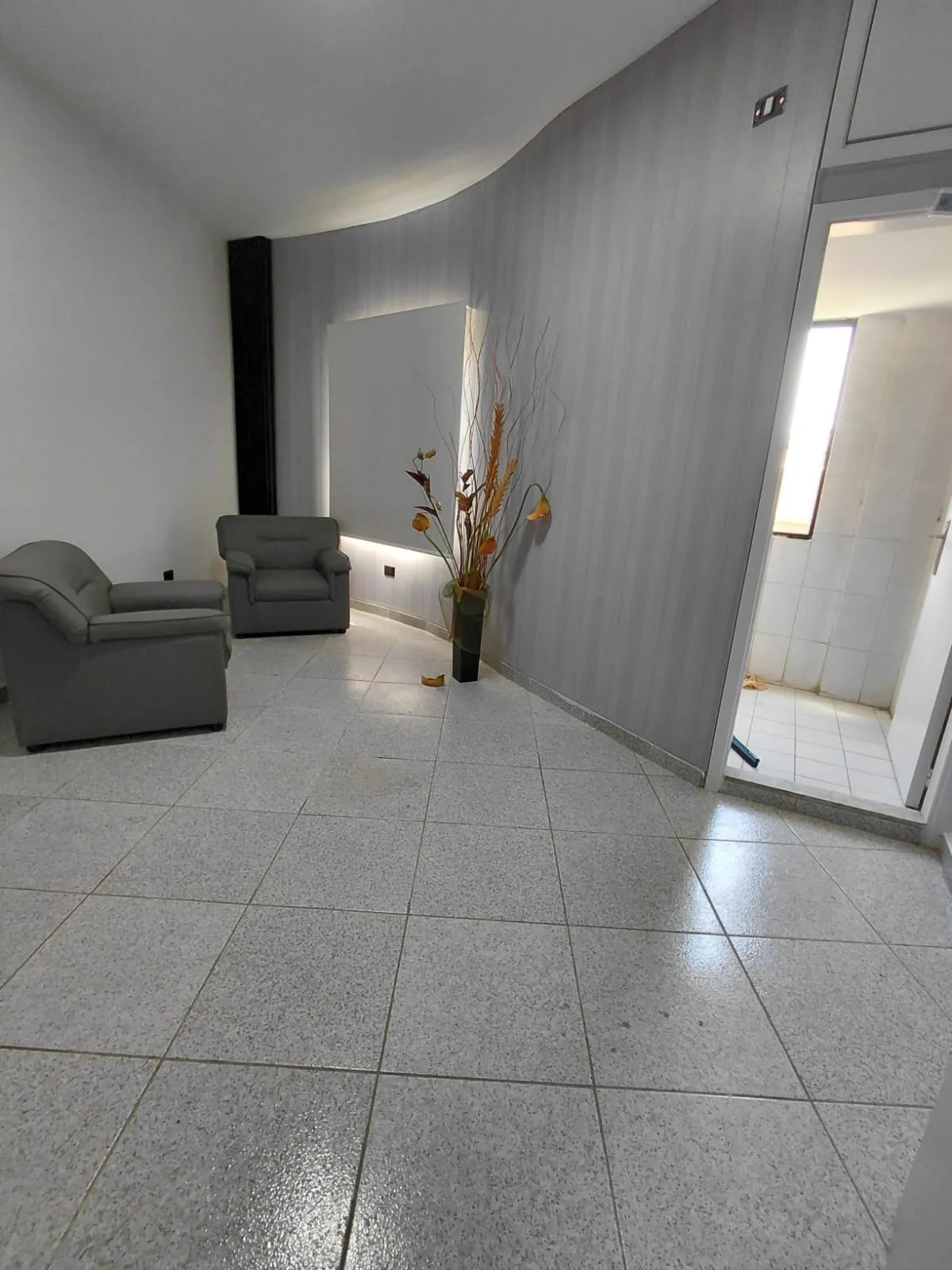 Office for Rent  In Jbeil — photo 2