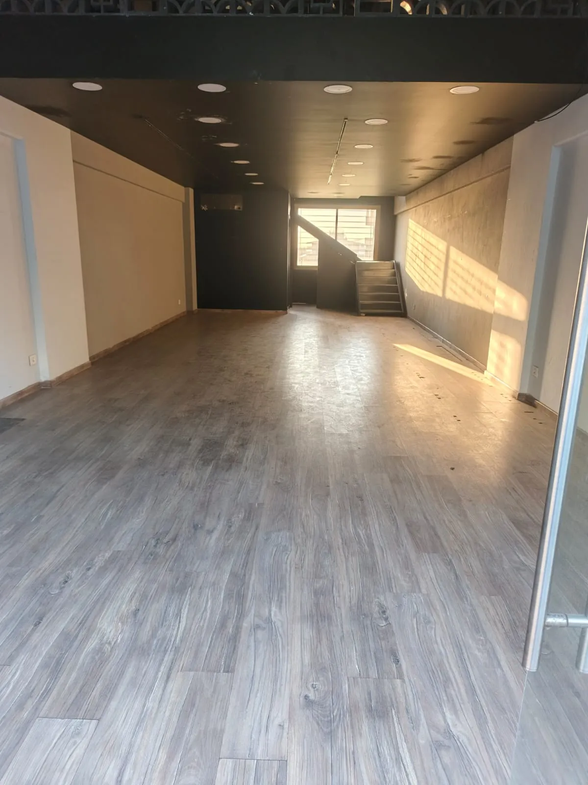 Duplex Shop for Rent in Jbeil — photo 1