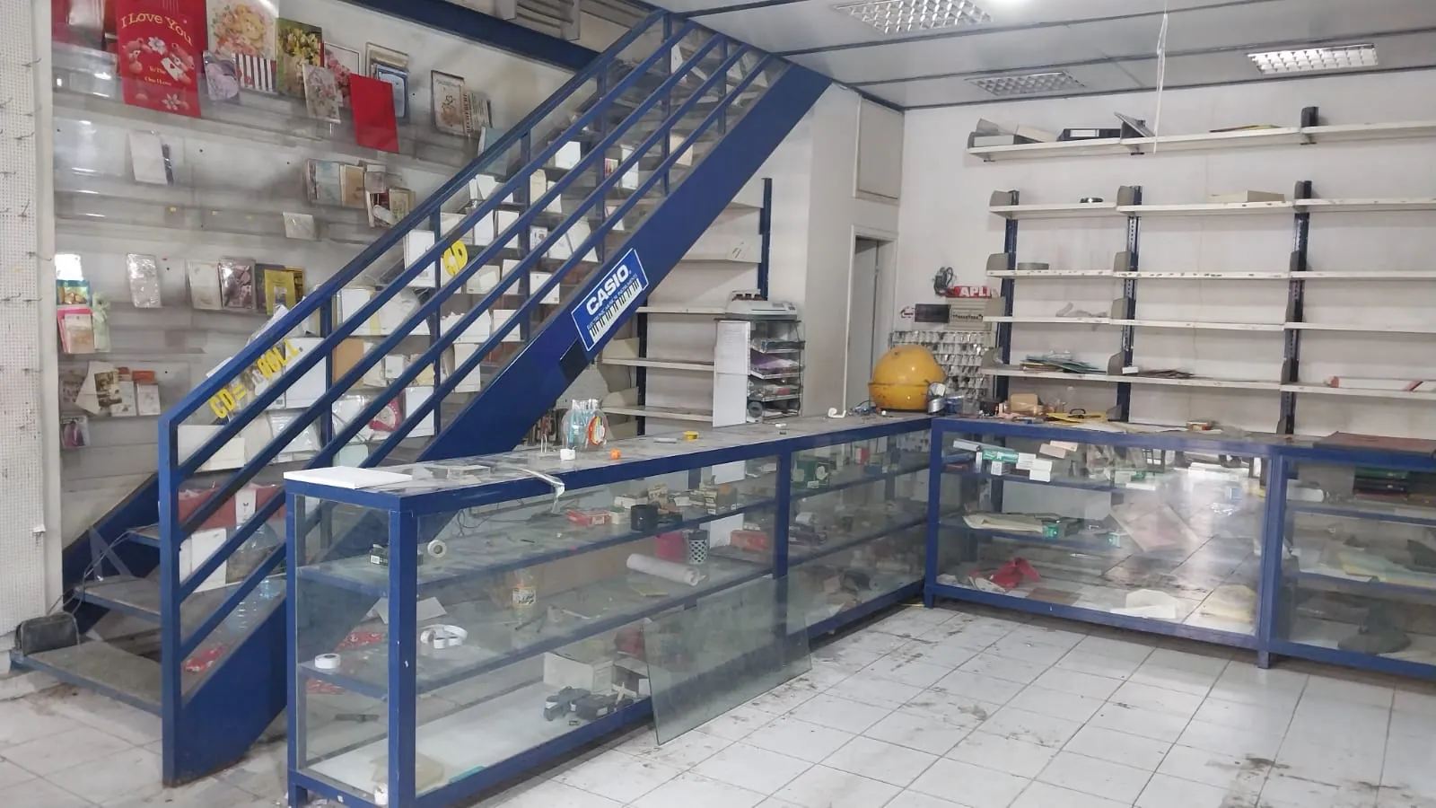 Shop for Sale in Dora — الصورة 2