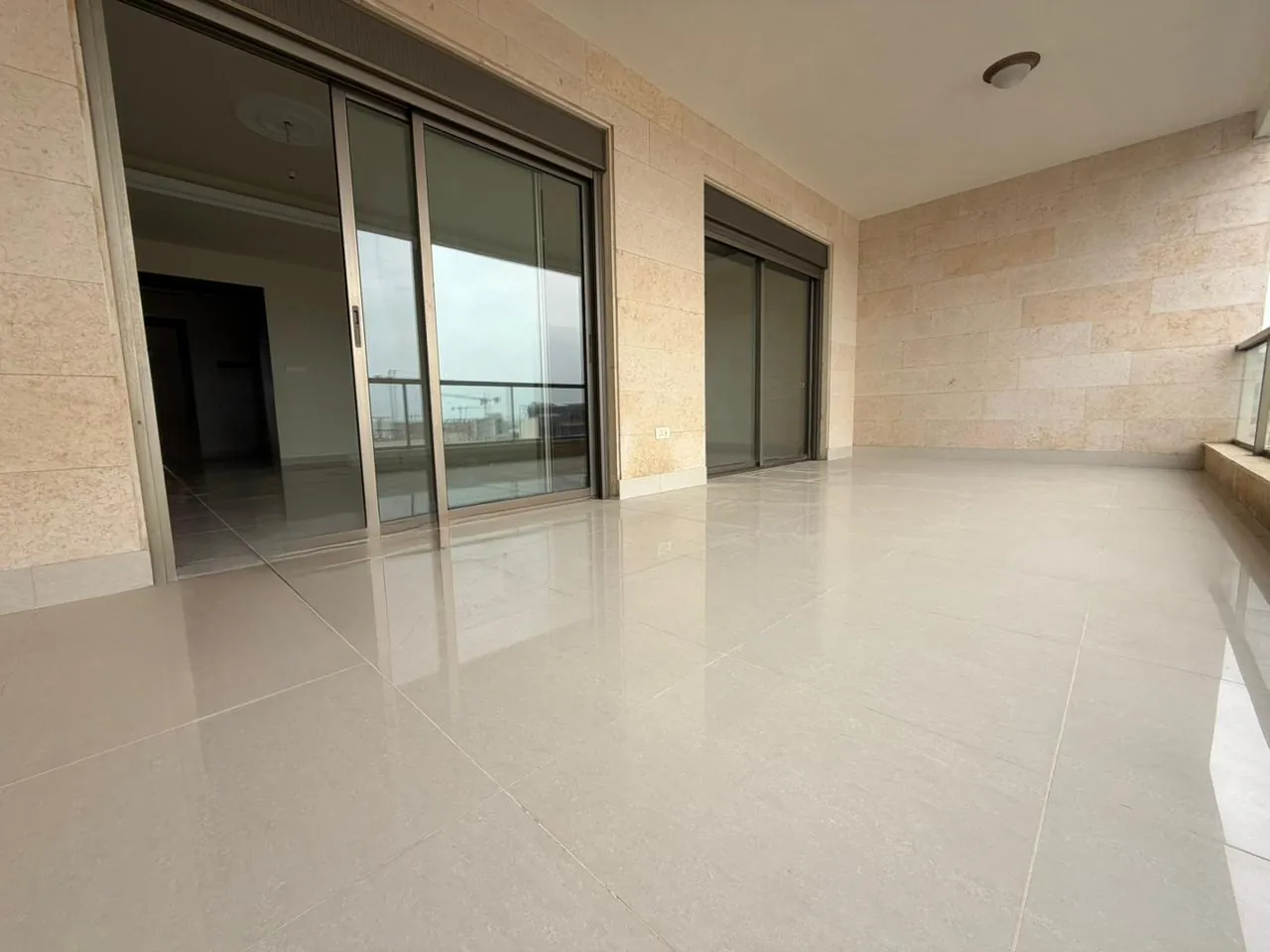 Apartment for Rent in Tabarja — الصورة 2