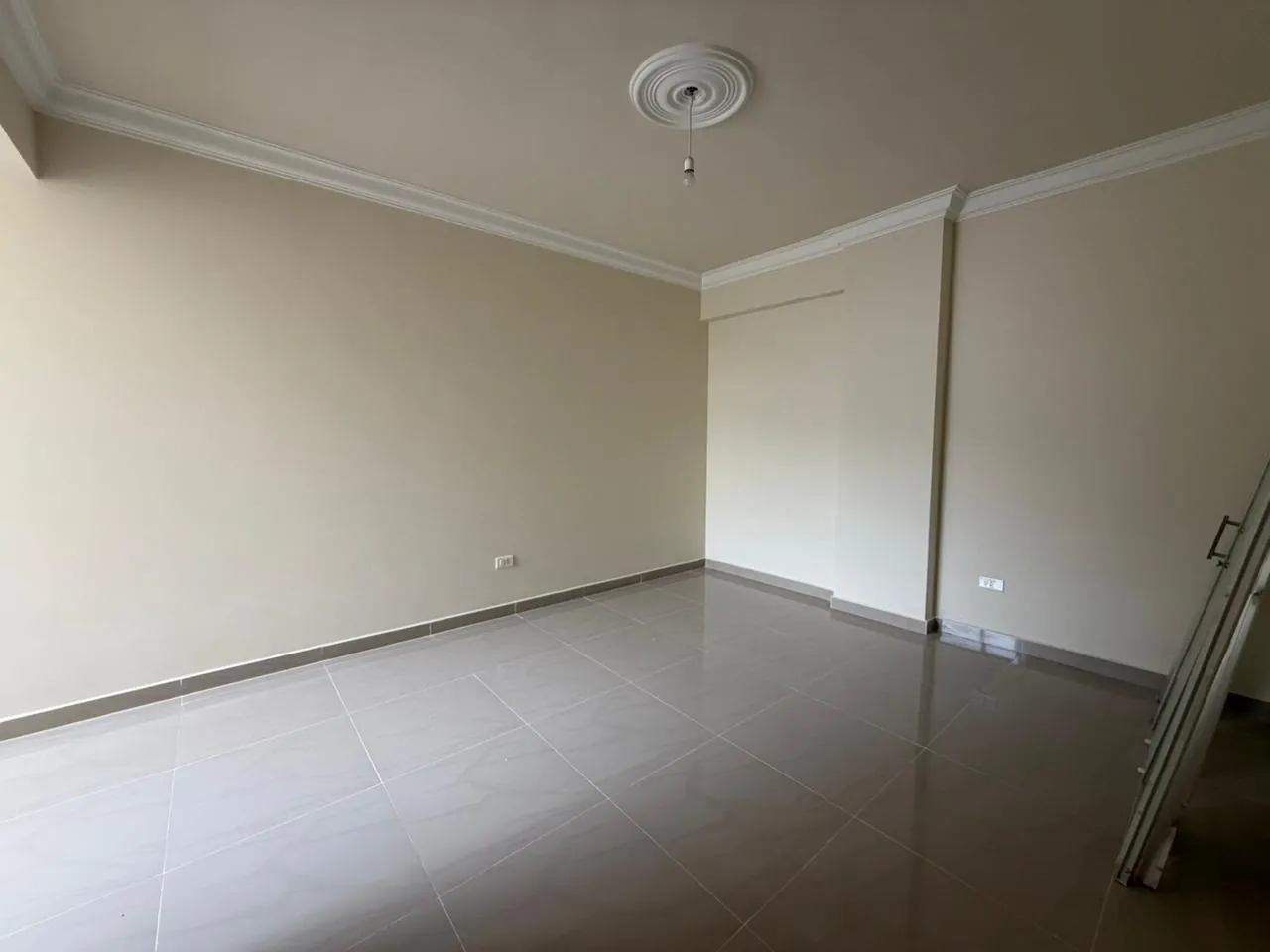 Apartment for Rent in Tabarja — الصورة 3