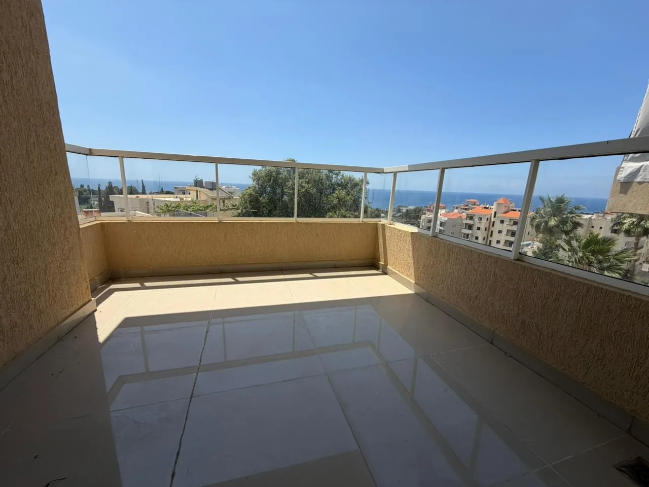 Apartment for Sale In Hosrayel