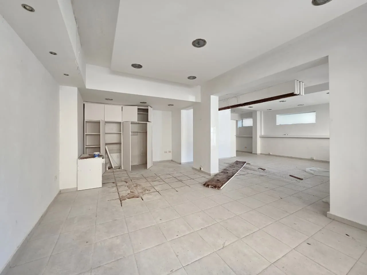 Shop for Rent in Achrafieh — الصورة 1
