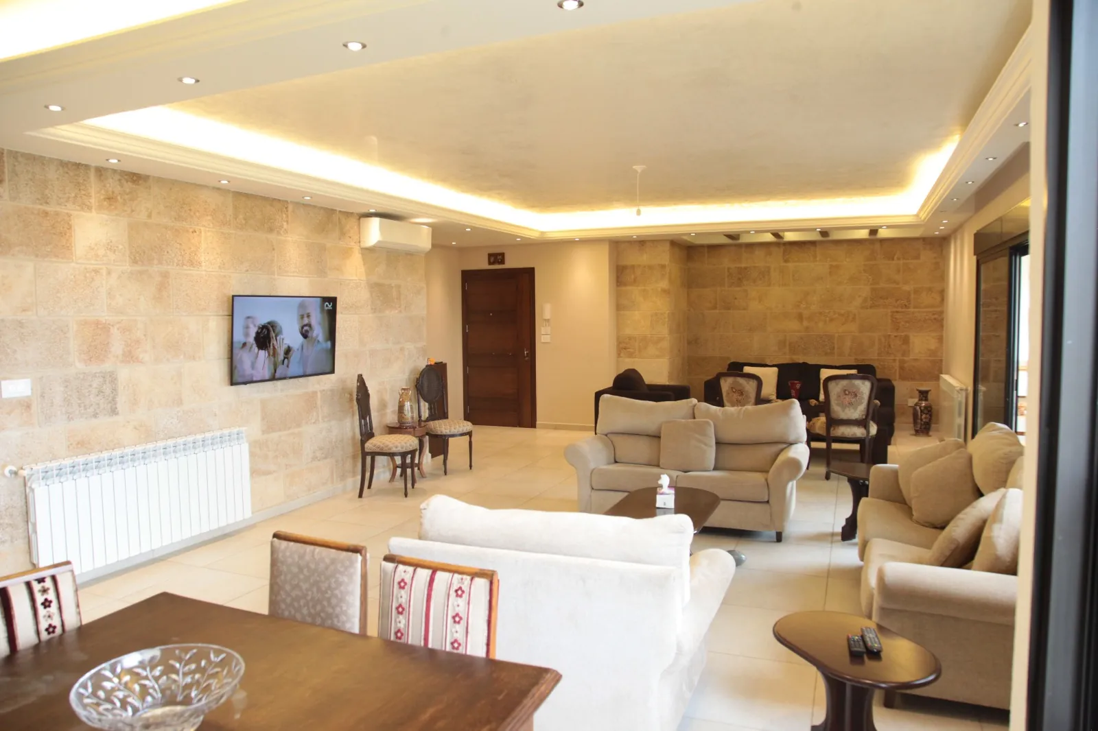 Apartment for Rent in Amchit