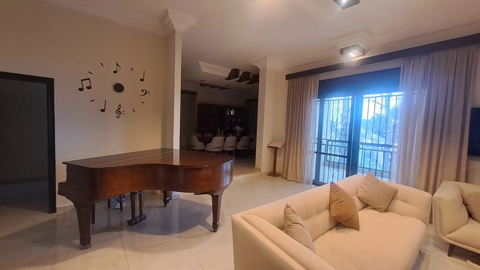 Villa for Sale in Bolonia — photo 3